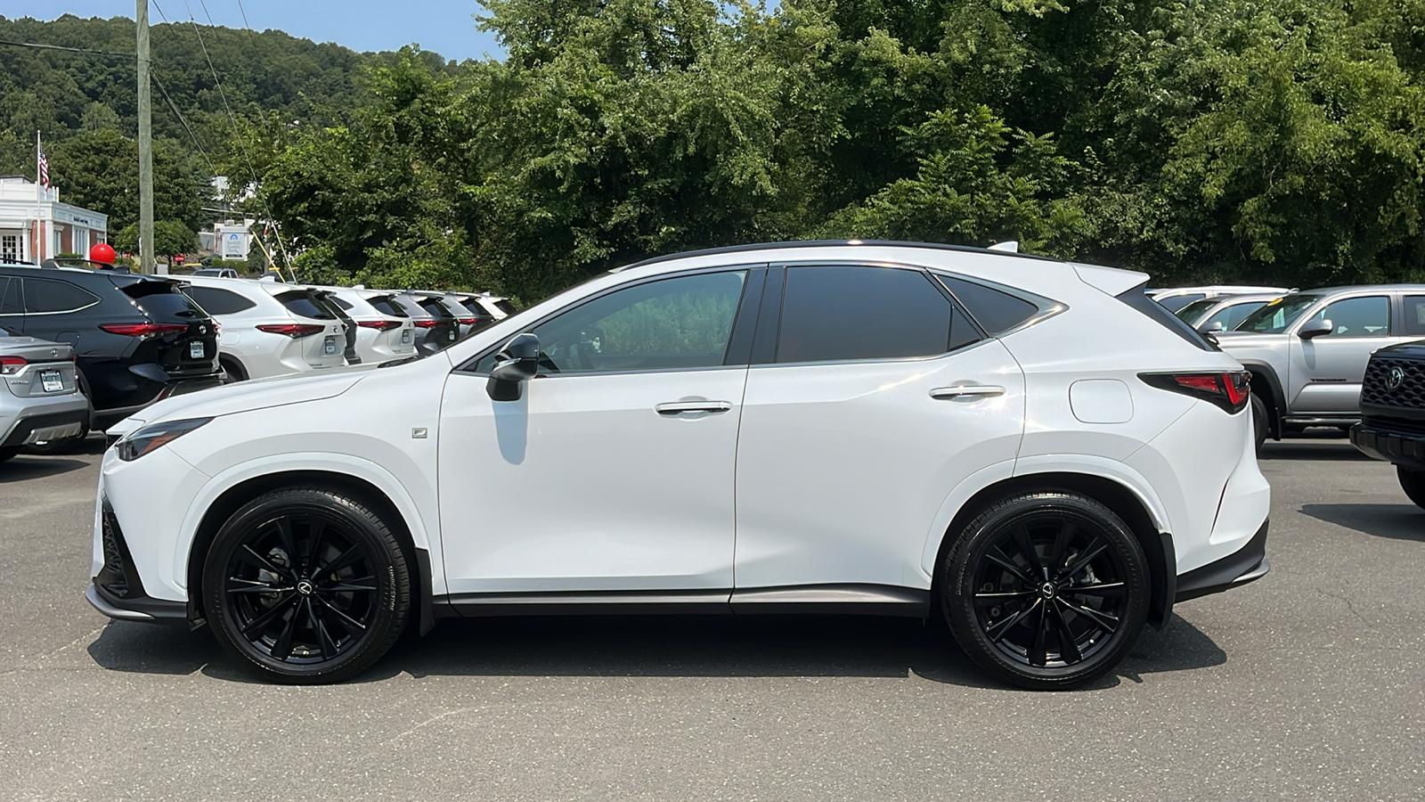 2022 Lexus NX 350 F SPORT Handling 9