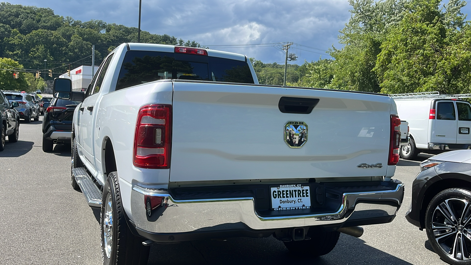 2023 Ram 2500 Tradesman 9