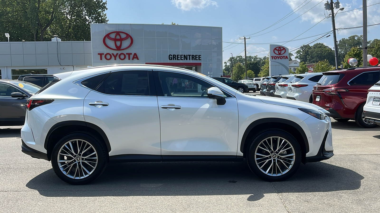 2022 Lexus NX 350h Luxury 5