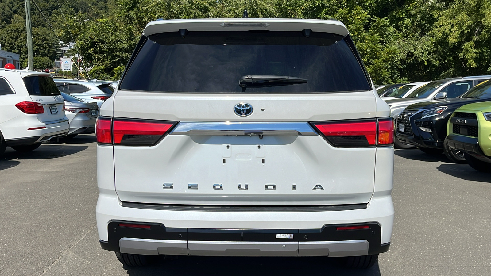 2023 Toyota Sequoia Limited 5