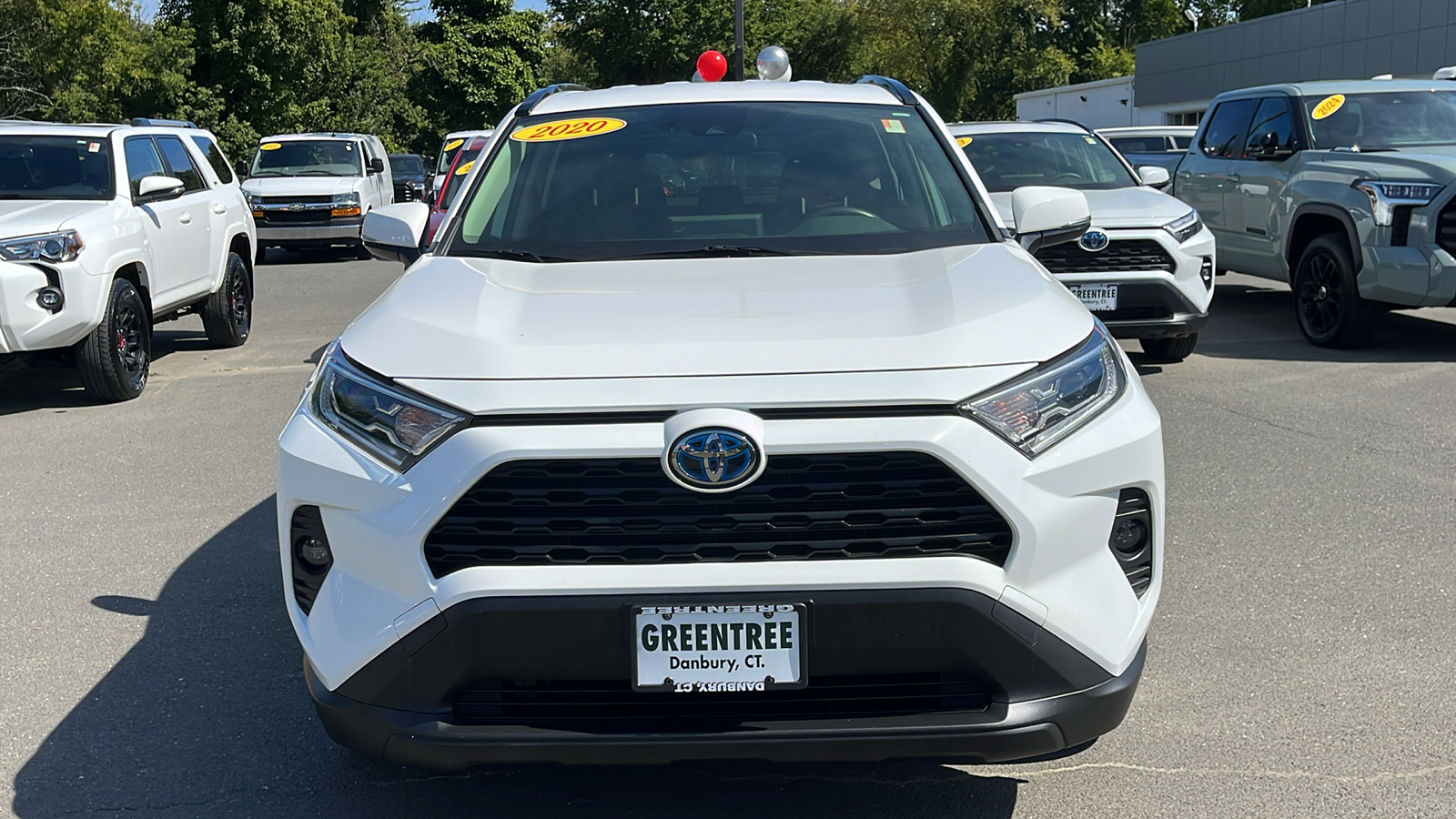 2020 Toyota RAV4 Hybrid XLE 2