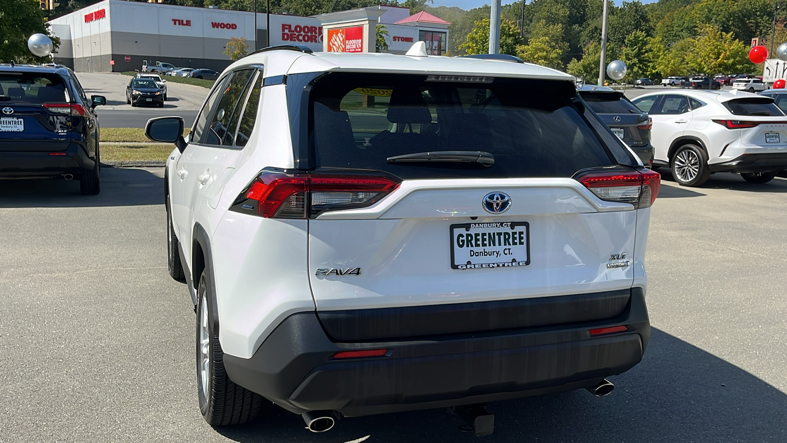 2020 Toyota RAV4 Hybrid XLE 7