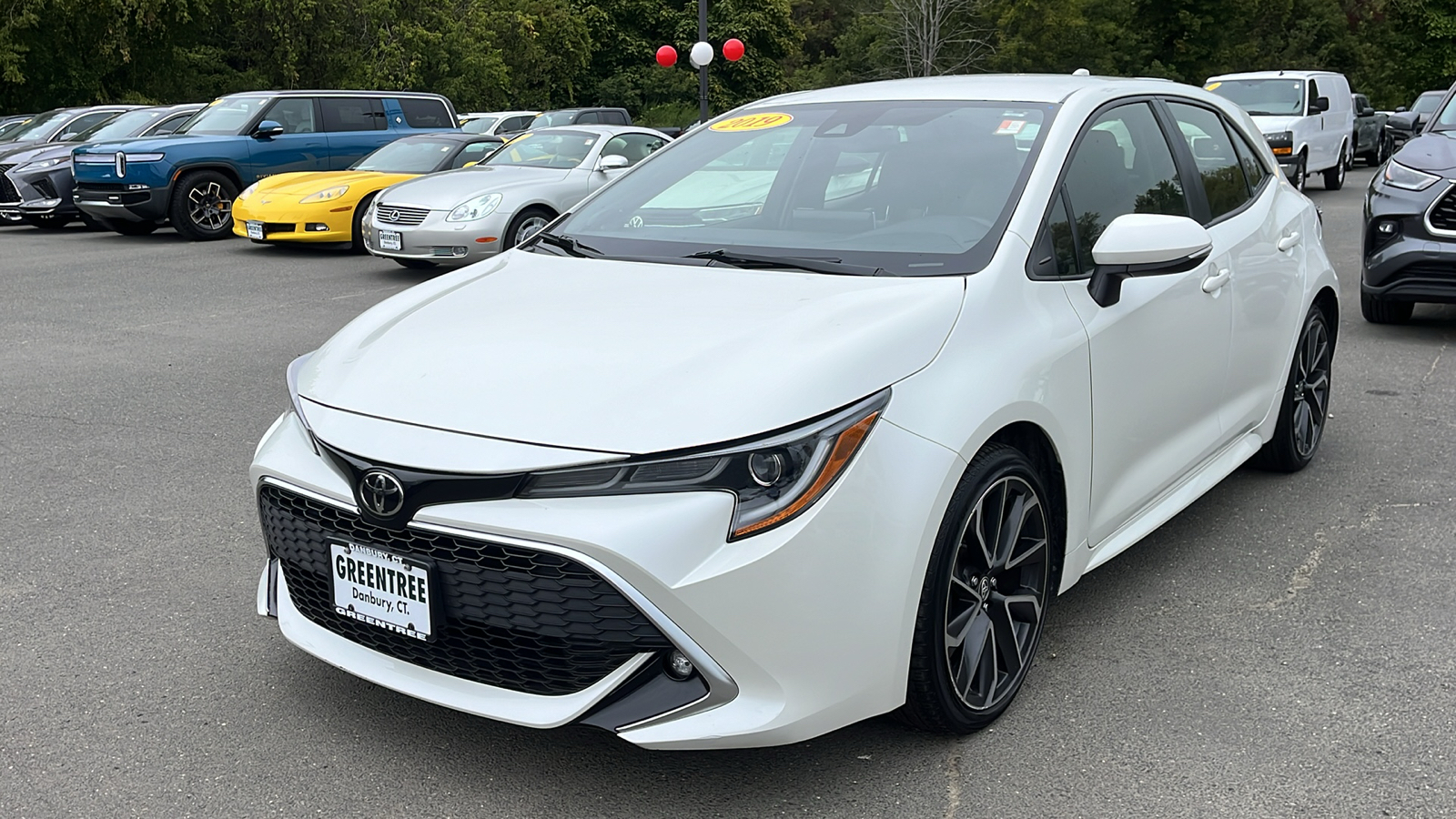 2019 Toyota Corolla Hatchback XSE 3