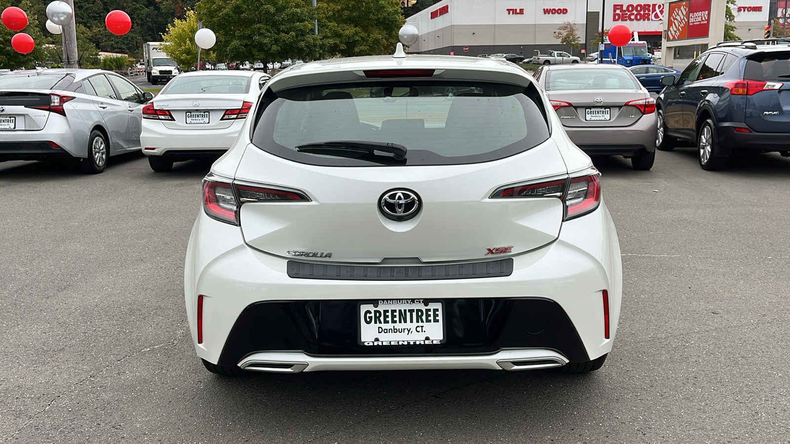 2019 Toyota Corolla Hatchback XSE 6