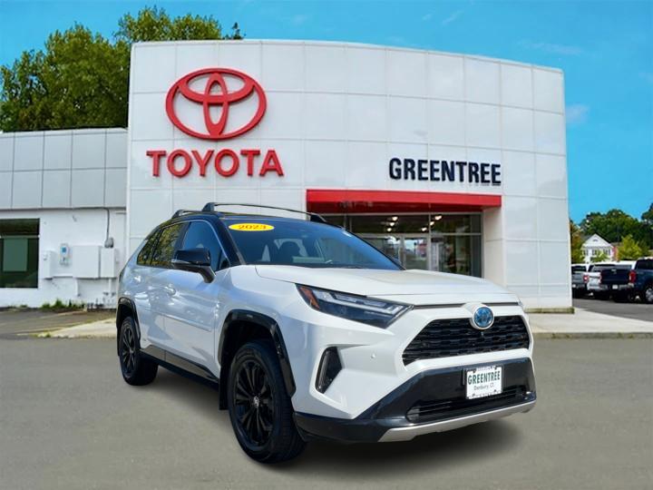 2023 Toyota RAV4 Hybrid XSE 1