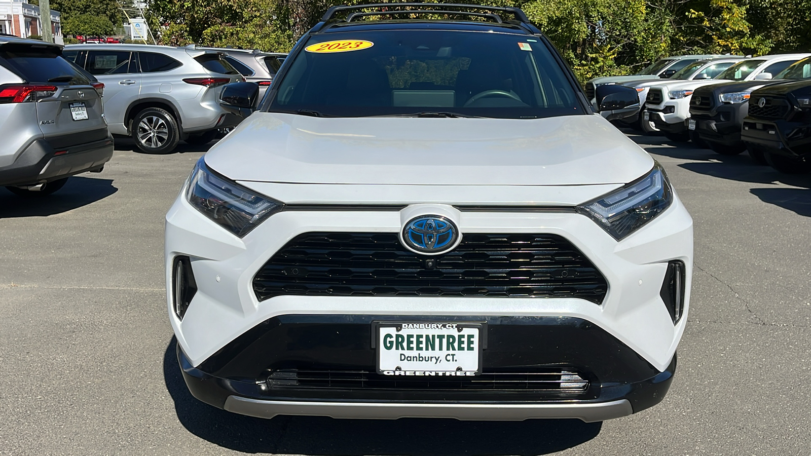 2023 Toyota RAV4 Hybrid XSE 2