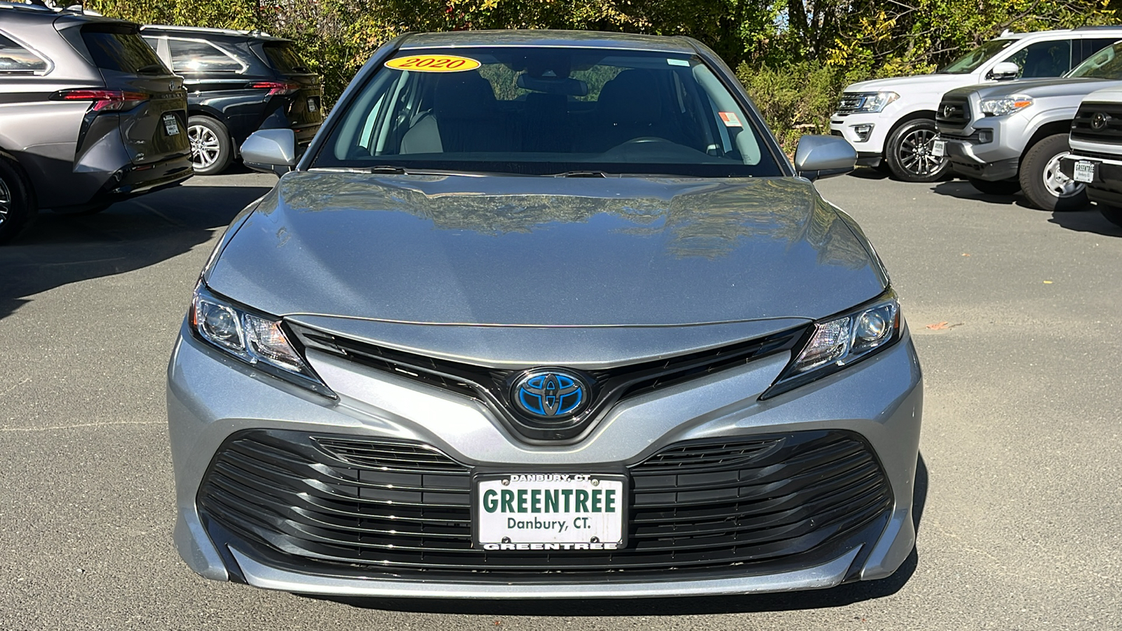 2020 Toyota Camry Hybrid LE 2