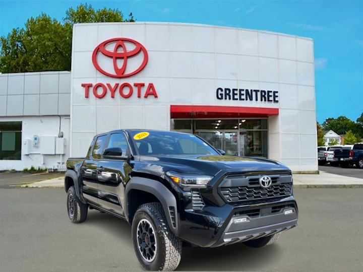 2024 Toyota Tacoma TRD Off-Road 1