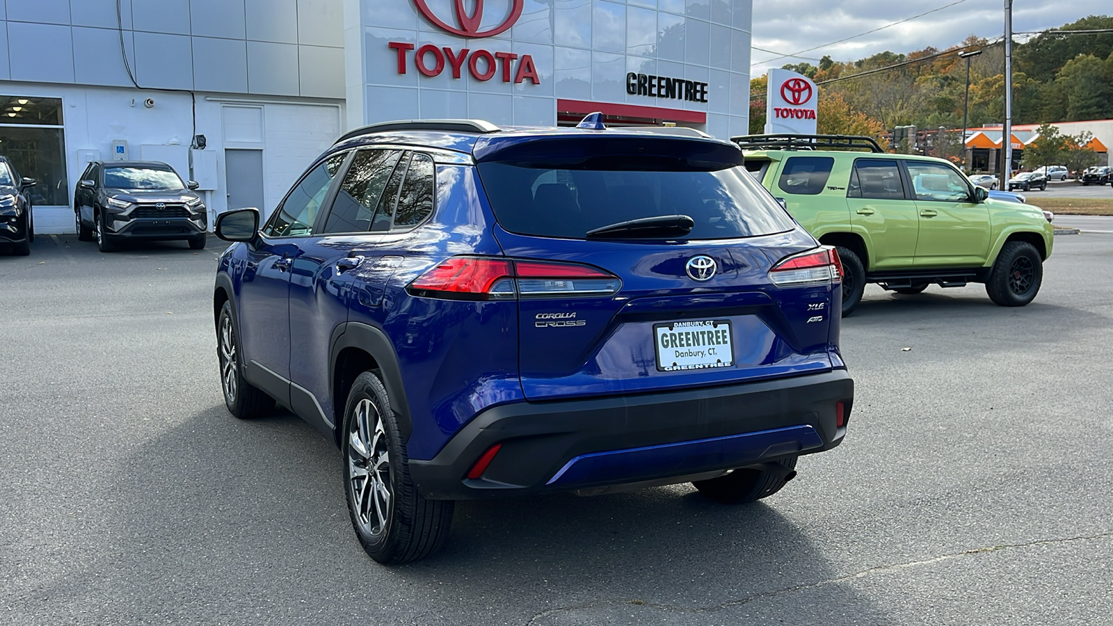 2023 Toyota Corolla Cross XLE 7