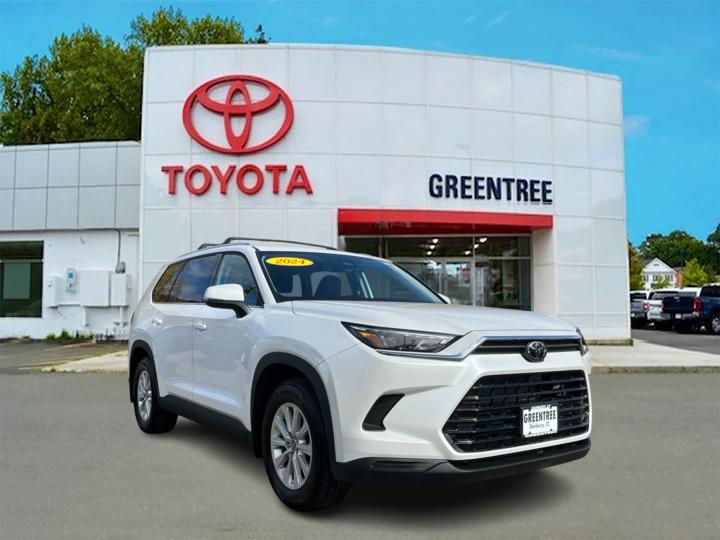 2024 Toyota Grand Highlander XLE 1