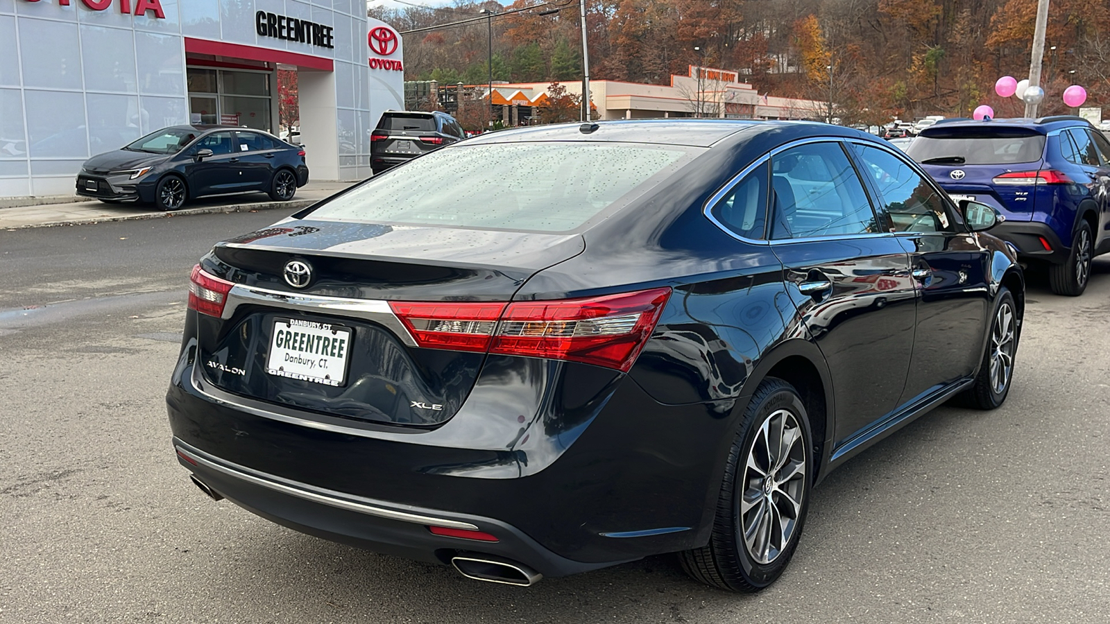 2017 Toyota Avalon XLE Premium 5