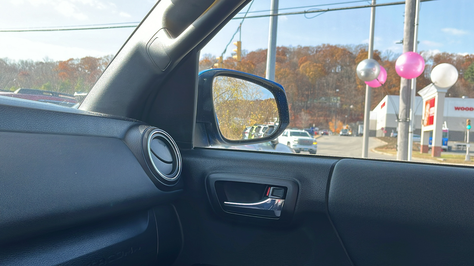 2021 Toyota Tacoma TRD Sport 17