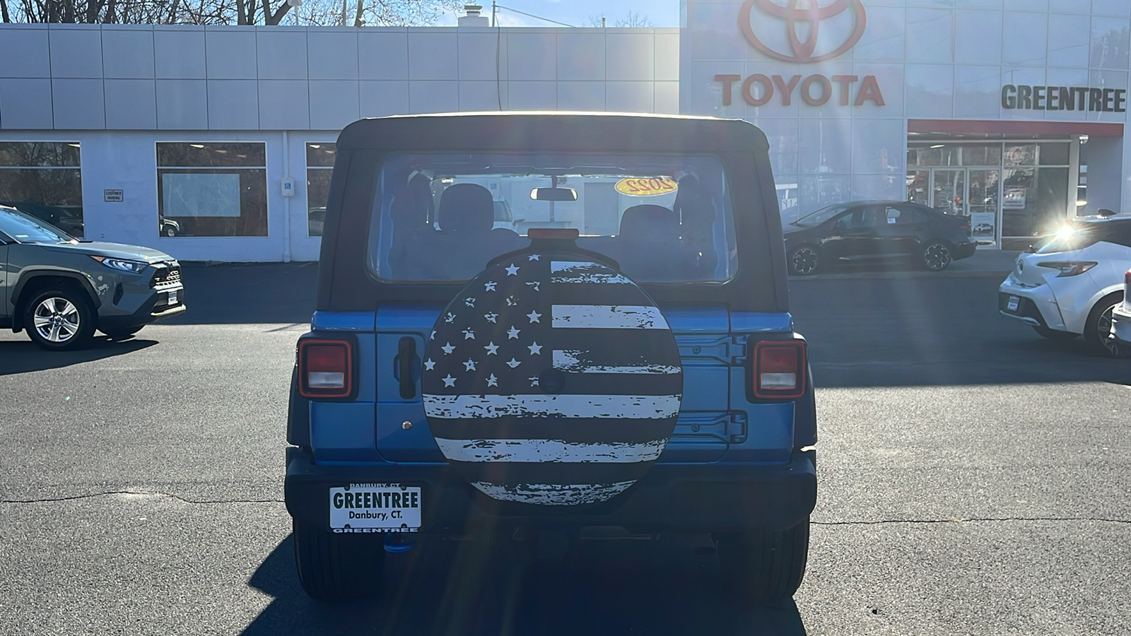 2022 Jeep Wrangler Sport 5