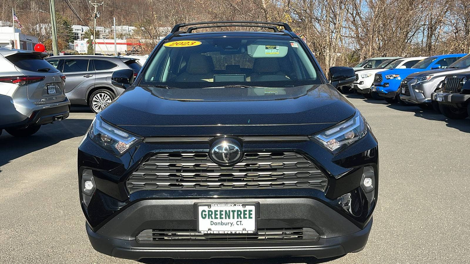 2023 Toyota RAV4 XLE Premium 2