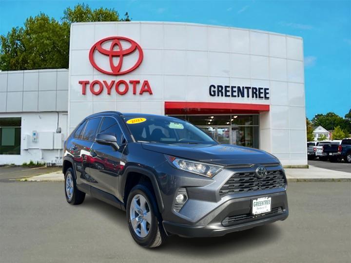 2021 Toyota RAV4 XLE 1