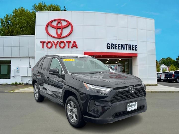 2024 Toyota RAV4 XLE 1