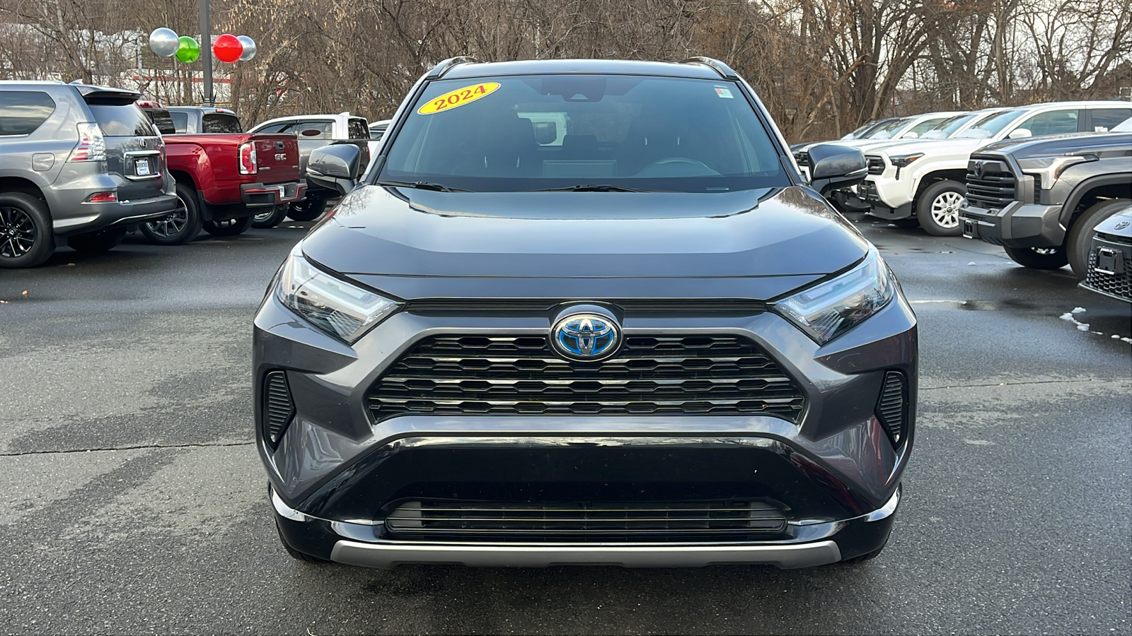 2024 Toyota RAV4 Hybrid SE 2