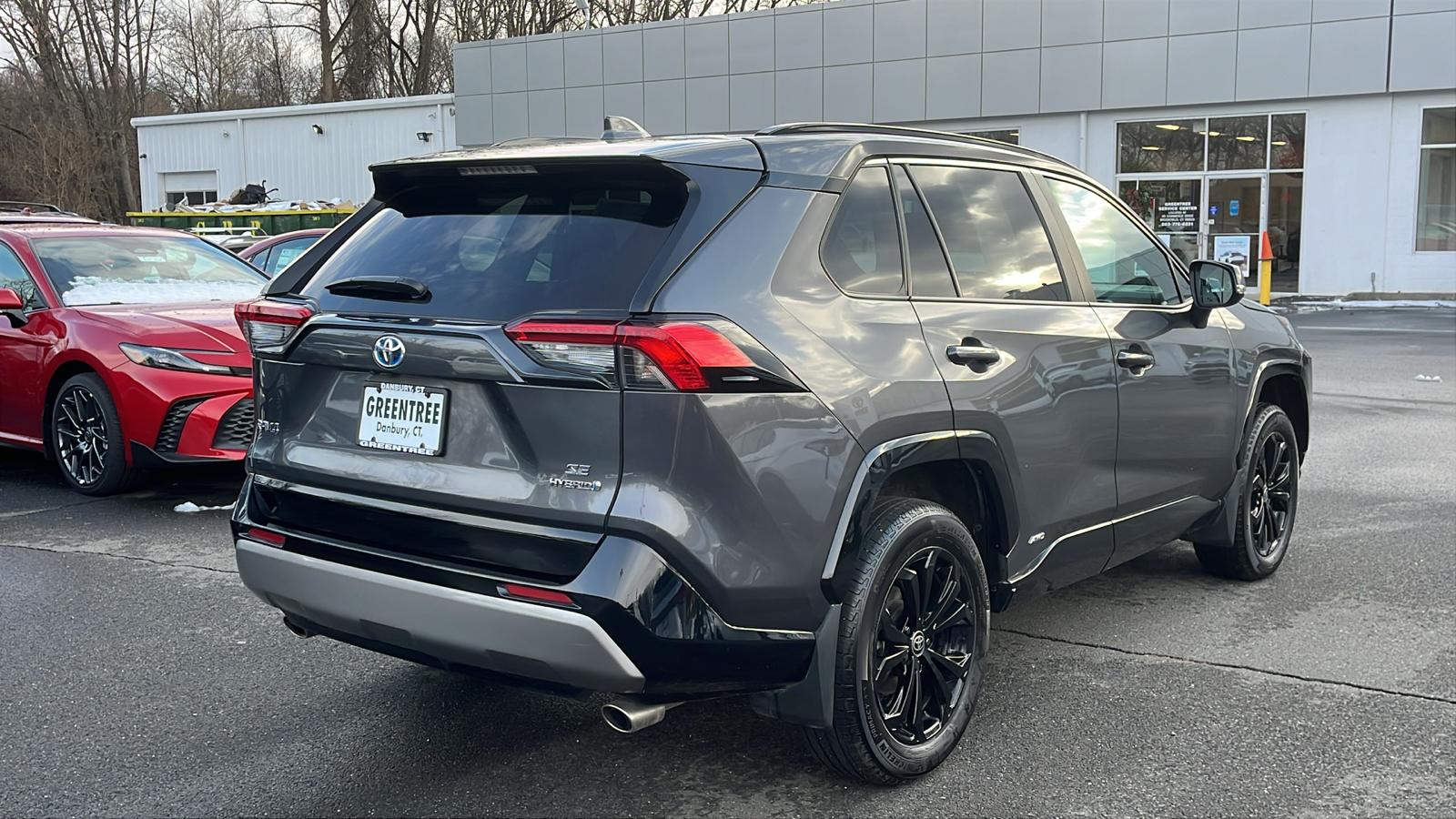 2024 Toyota RAV4 Hybrid SE 6