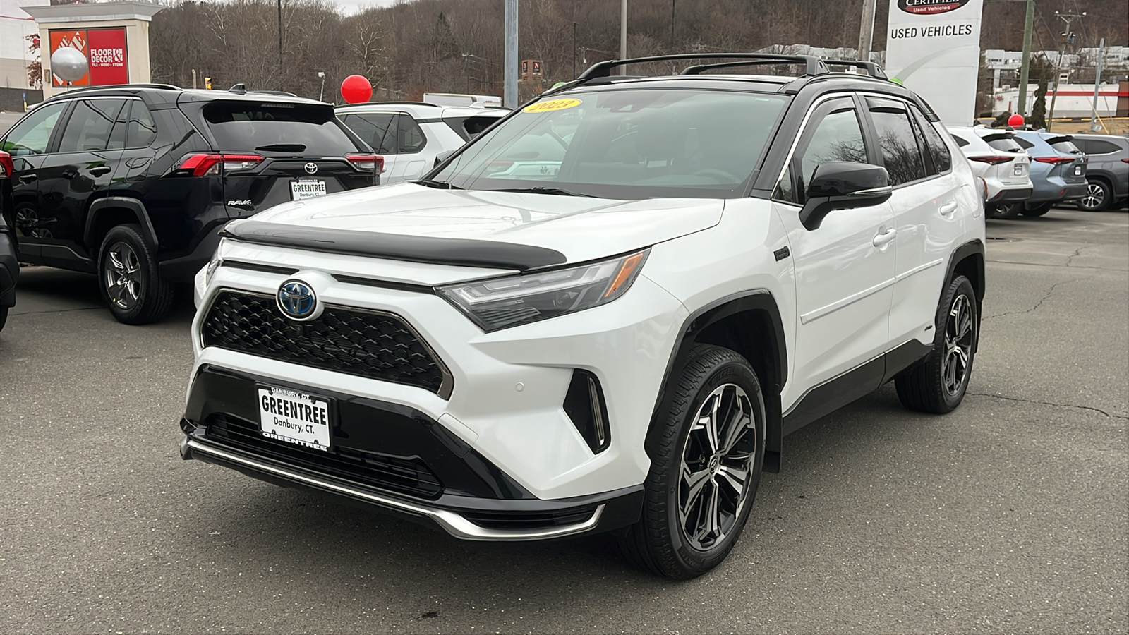 2023 Toyota RAV4 Prime XSE 3