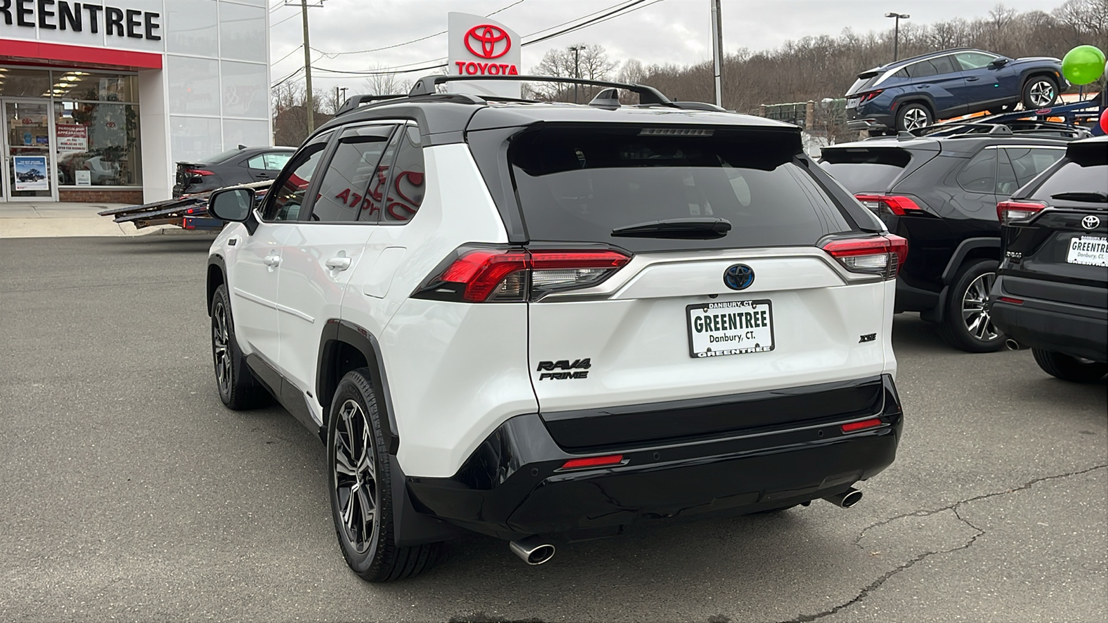 2023 Toyota RAV4 Prime XSE 4