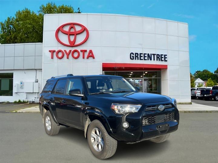 2024 Toyota 4Runner SR5 1