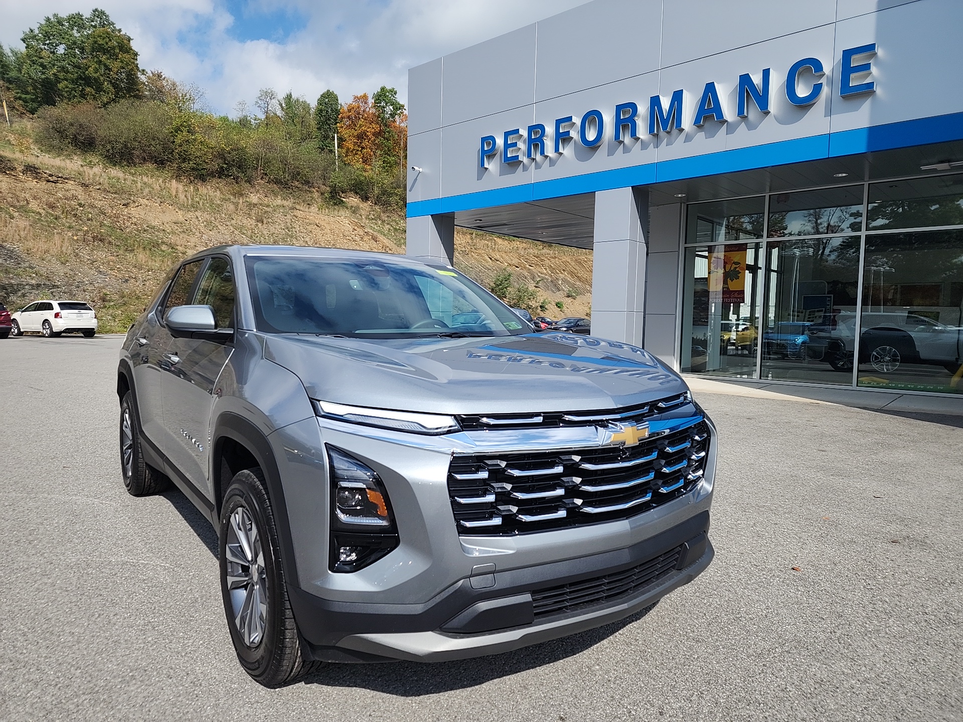 2025 Chevrolet Equinox LT 1