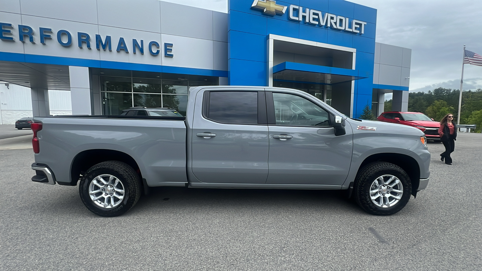 2024 Chevrolet Silverado 1500 LT 8