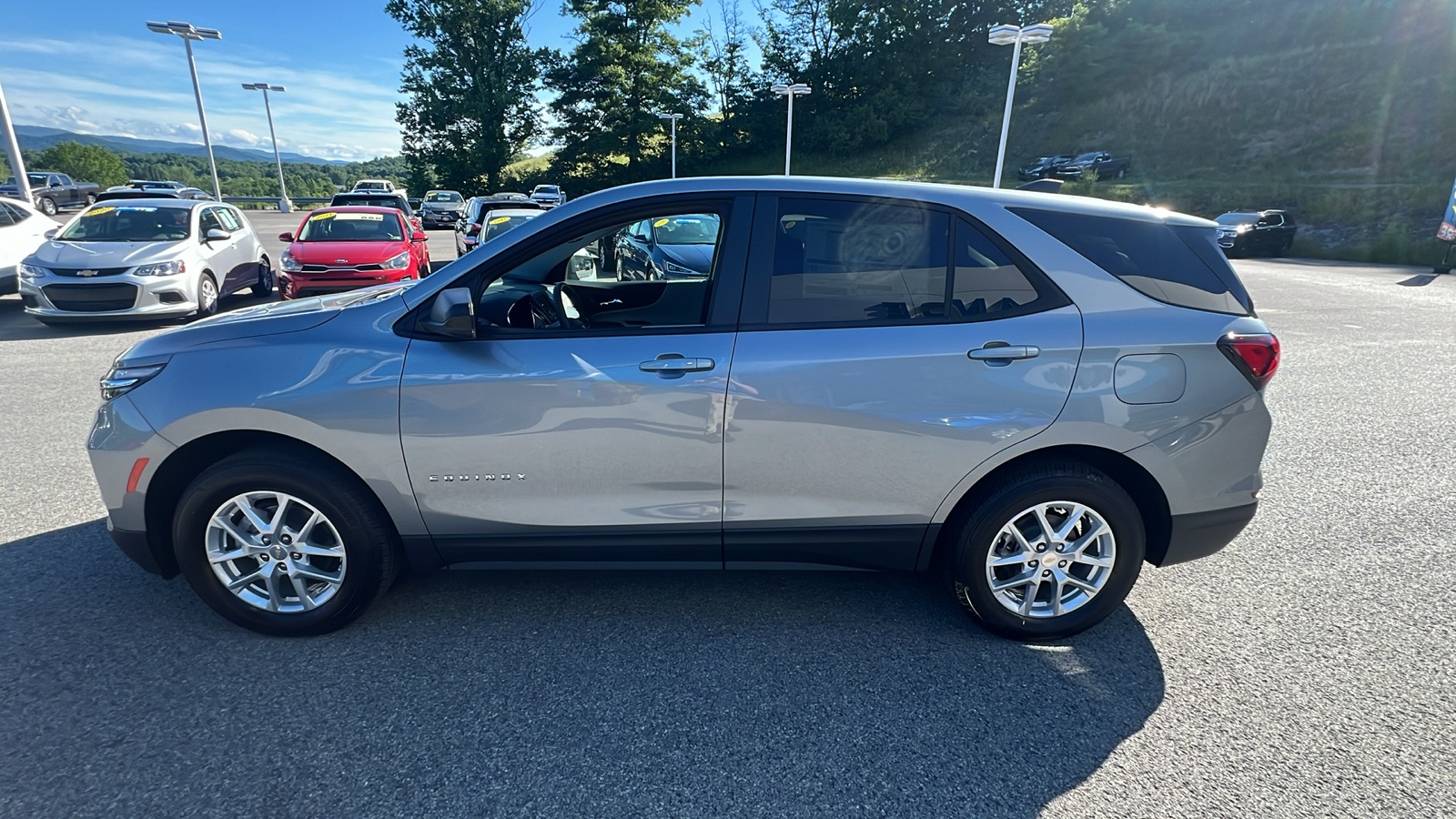 2024 Chevrolet Equinox LS 4