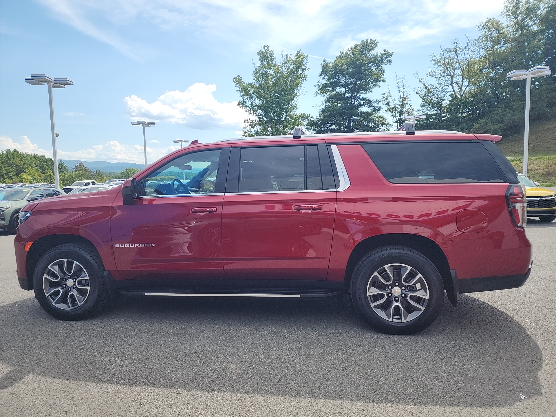 2024 Chevrolet Suburban LS 6