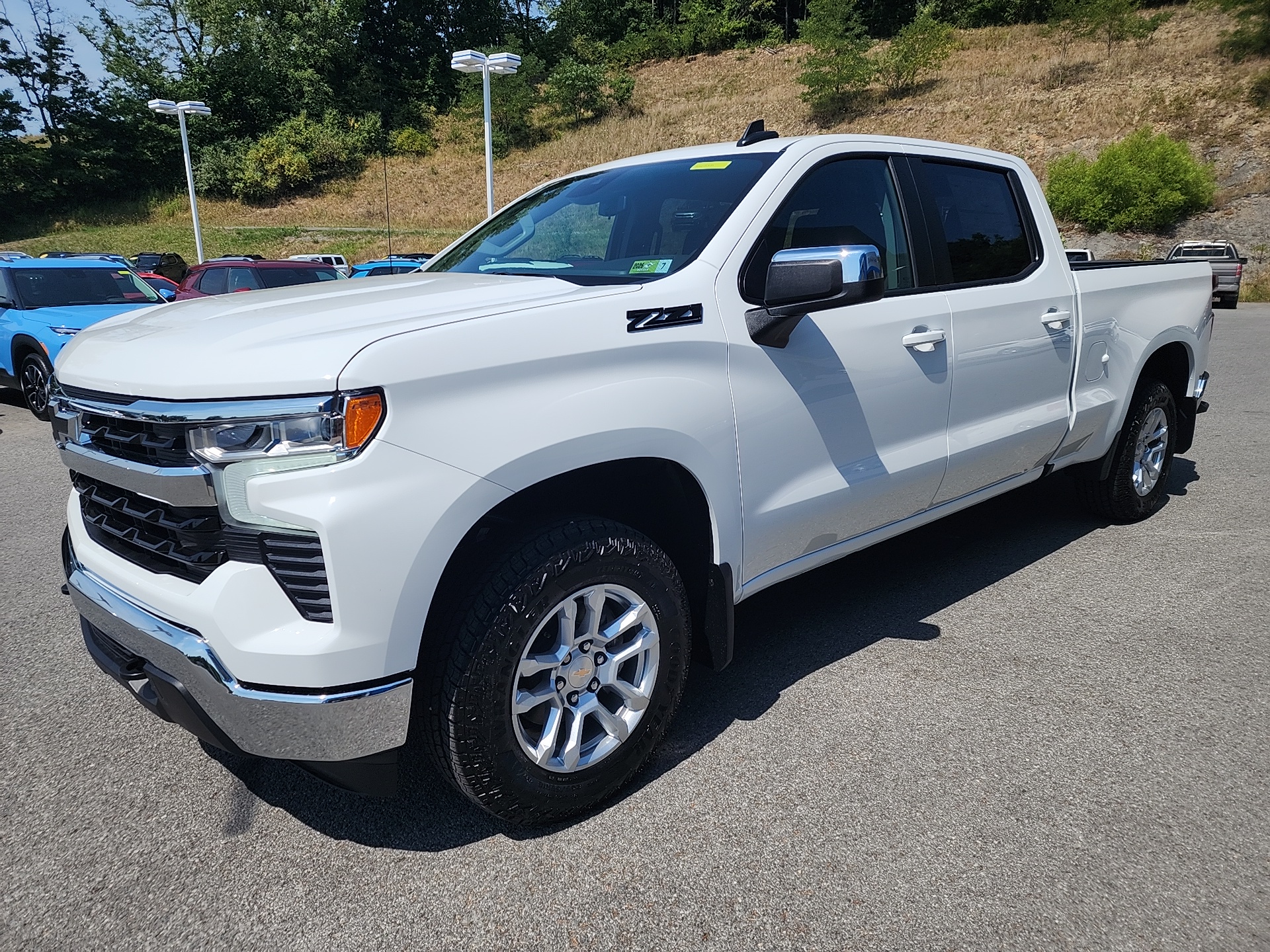 2024 Chevrolet Silverado 1500 LT 8