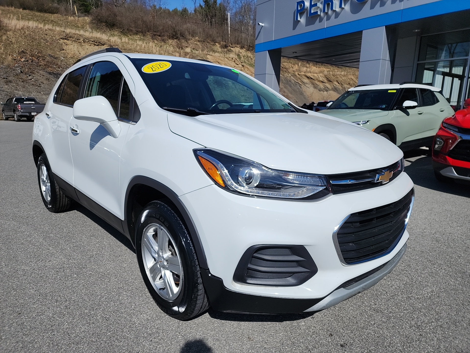 2020 Chevrolet Trax LT 1