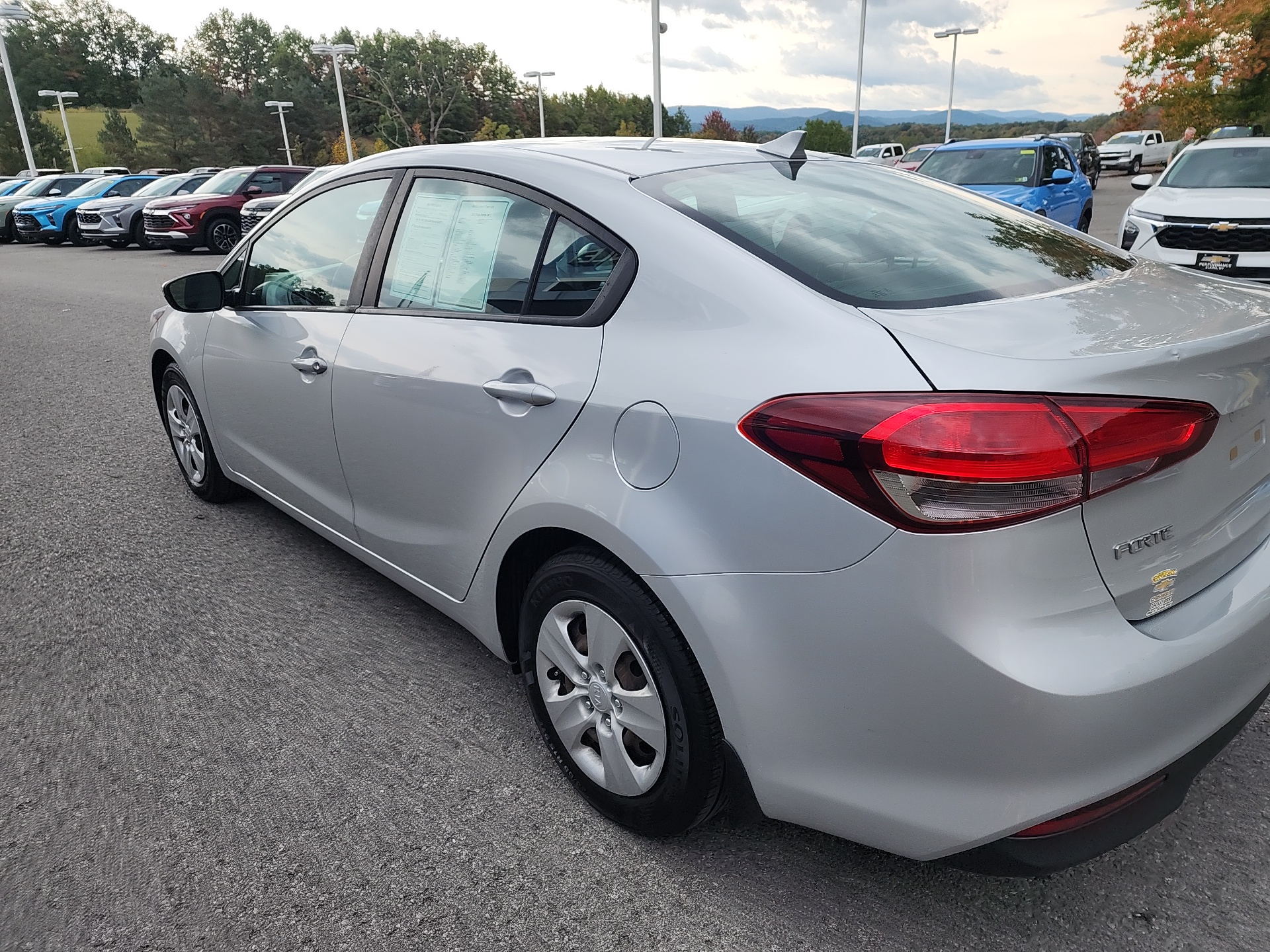 2017 Kia Forte LX 5