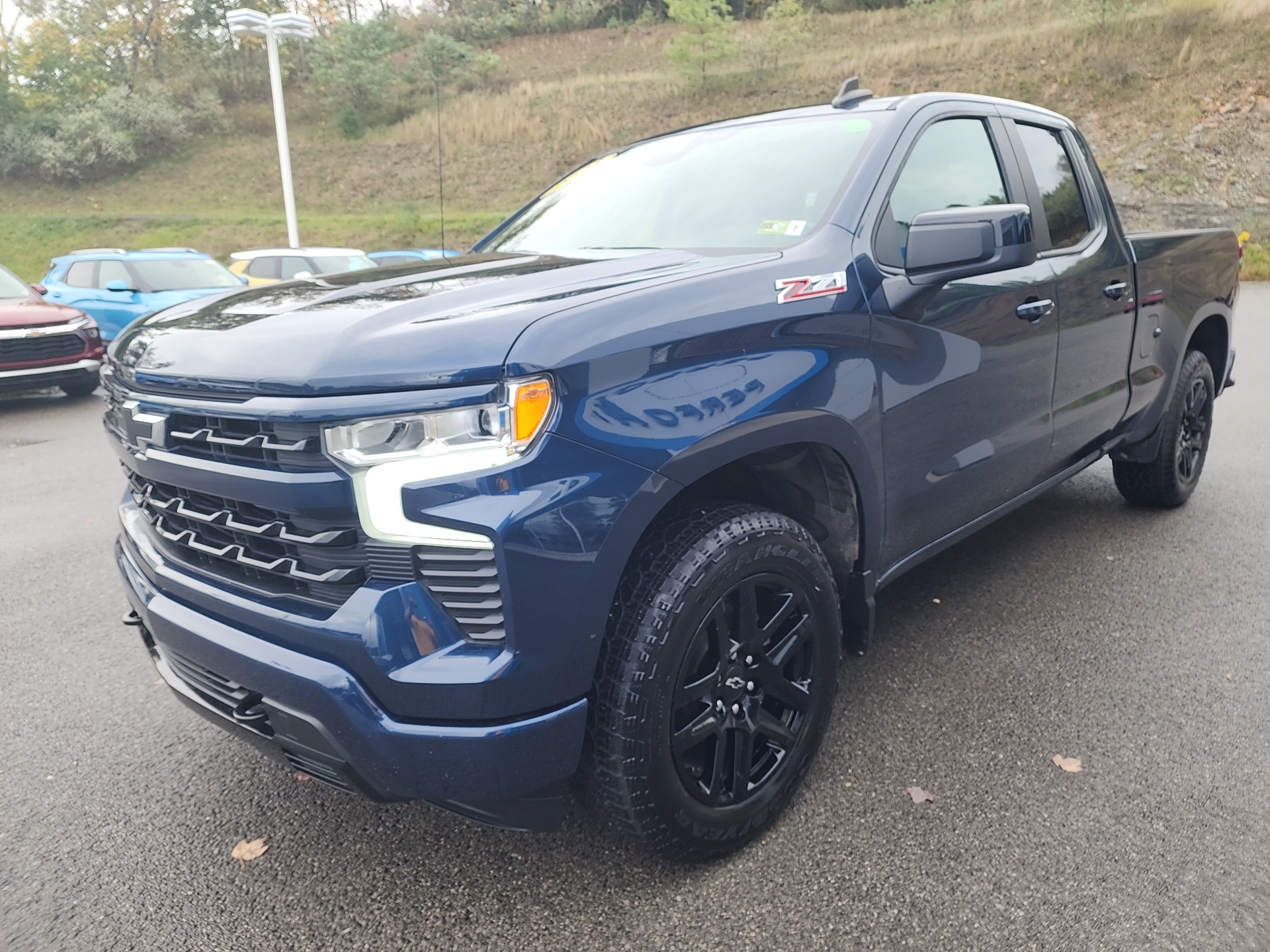 2023 Chevrolet Silverado 1500 RST 8