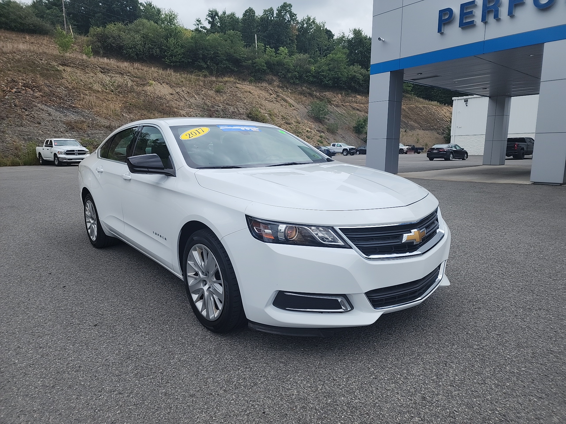 2017 Chevrolet Impala LS 1