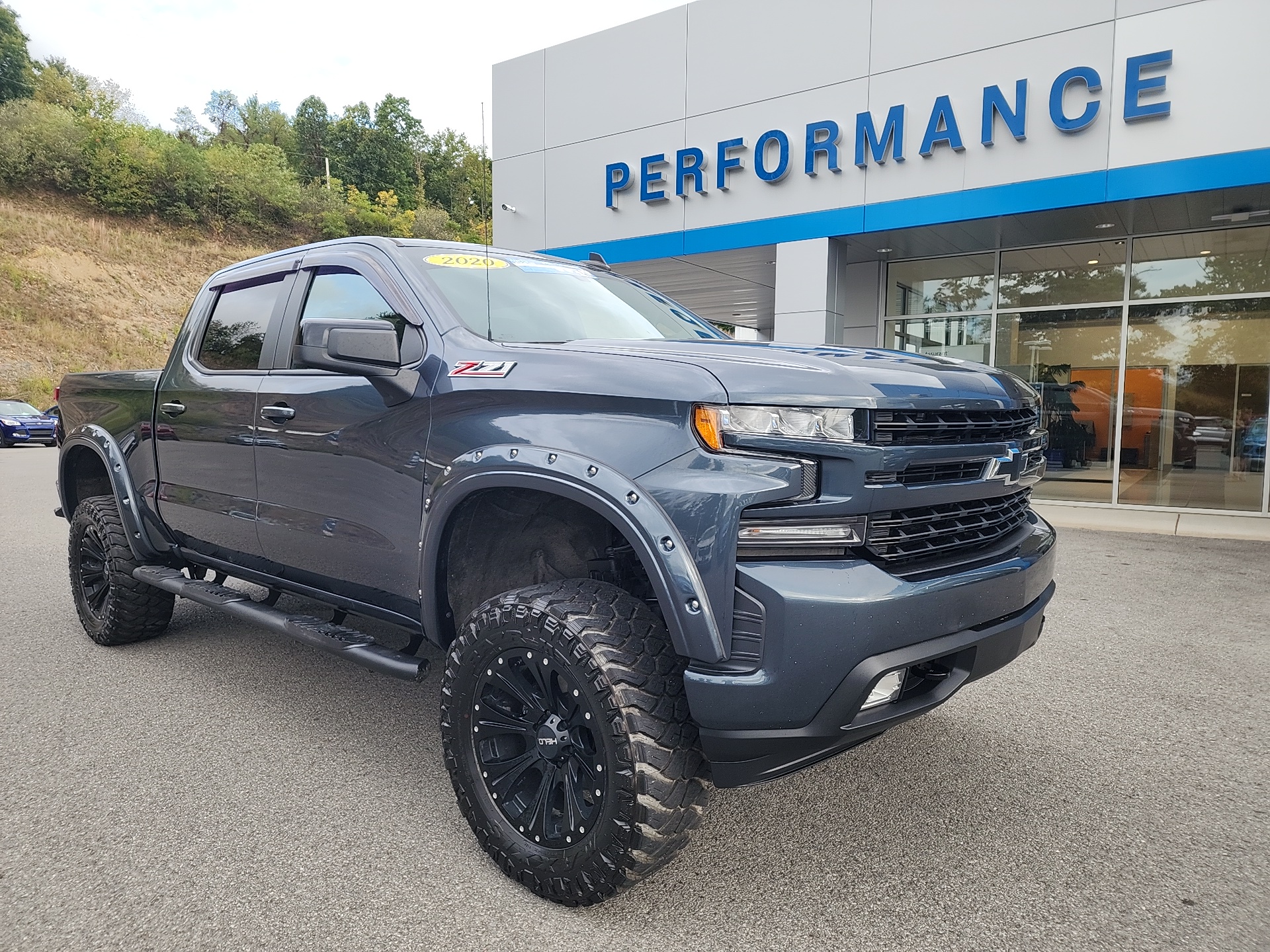 2020 Chevrolet Silverado 1500 RST 1