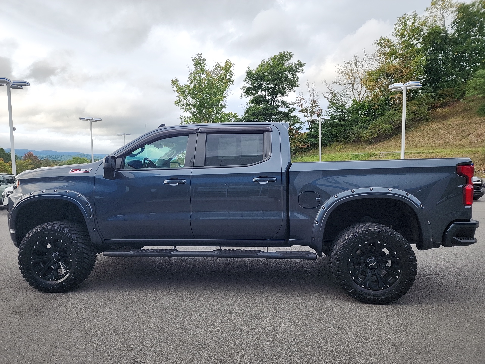 2020 Chevrolet Silverado 1500 RST 8