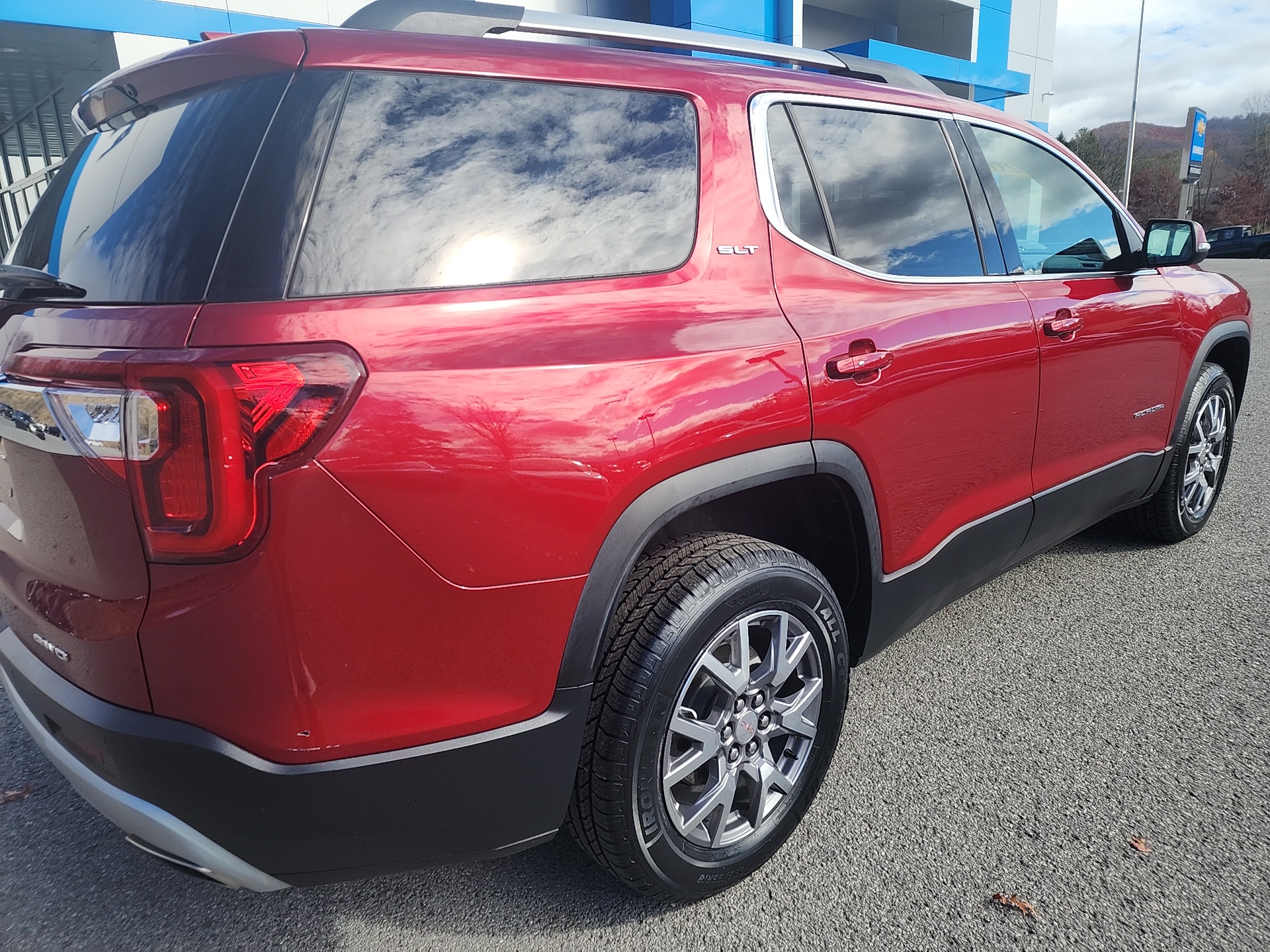 2020 GMC Acadia SLT 3