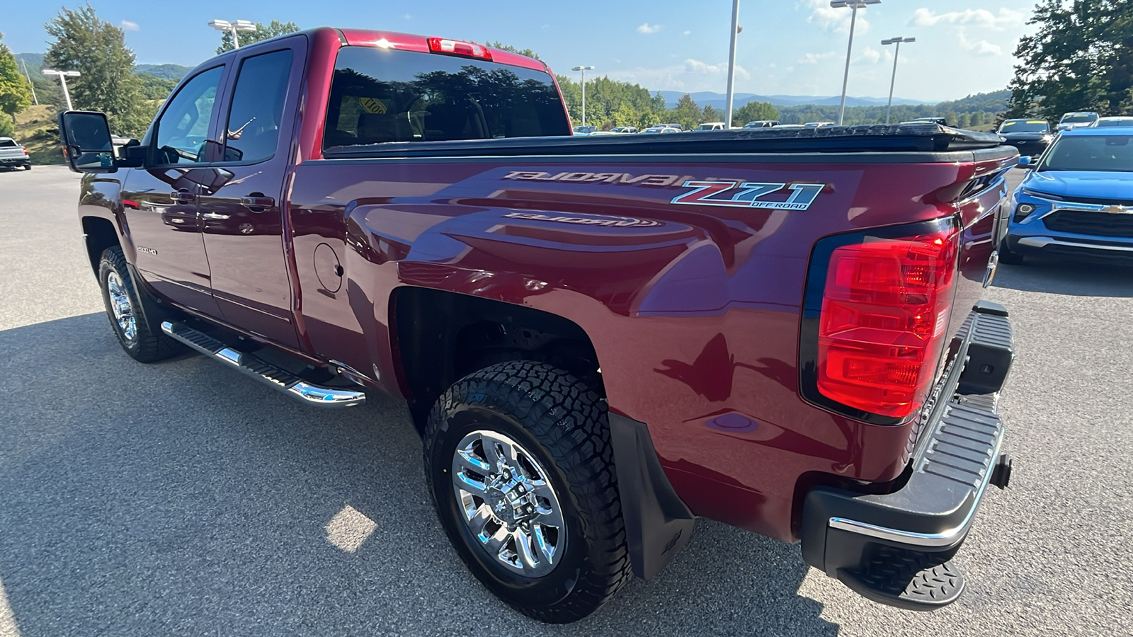 2017 Chevrolet Silverado 2500HD LT 8