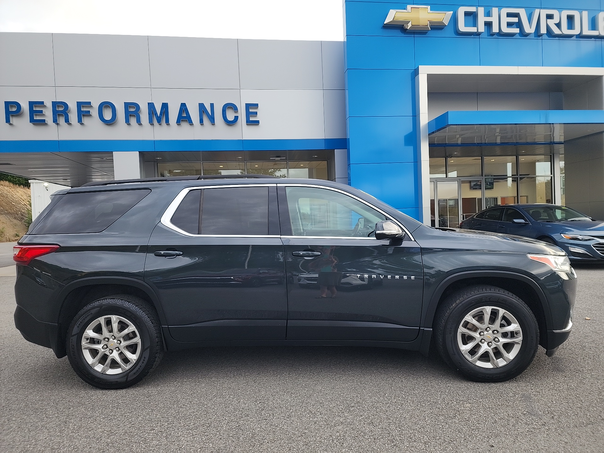 2020 Chevrolet Traverse LT 3