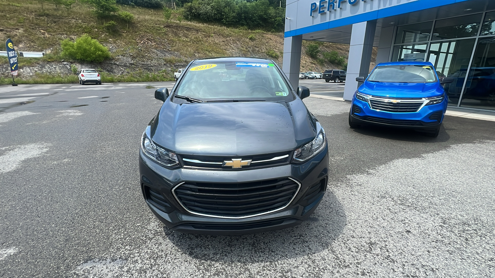 2019 Chevrolet Trax LS 2