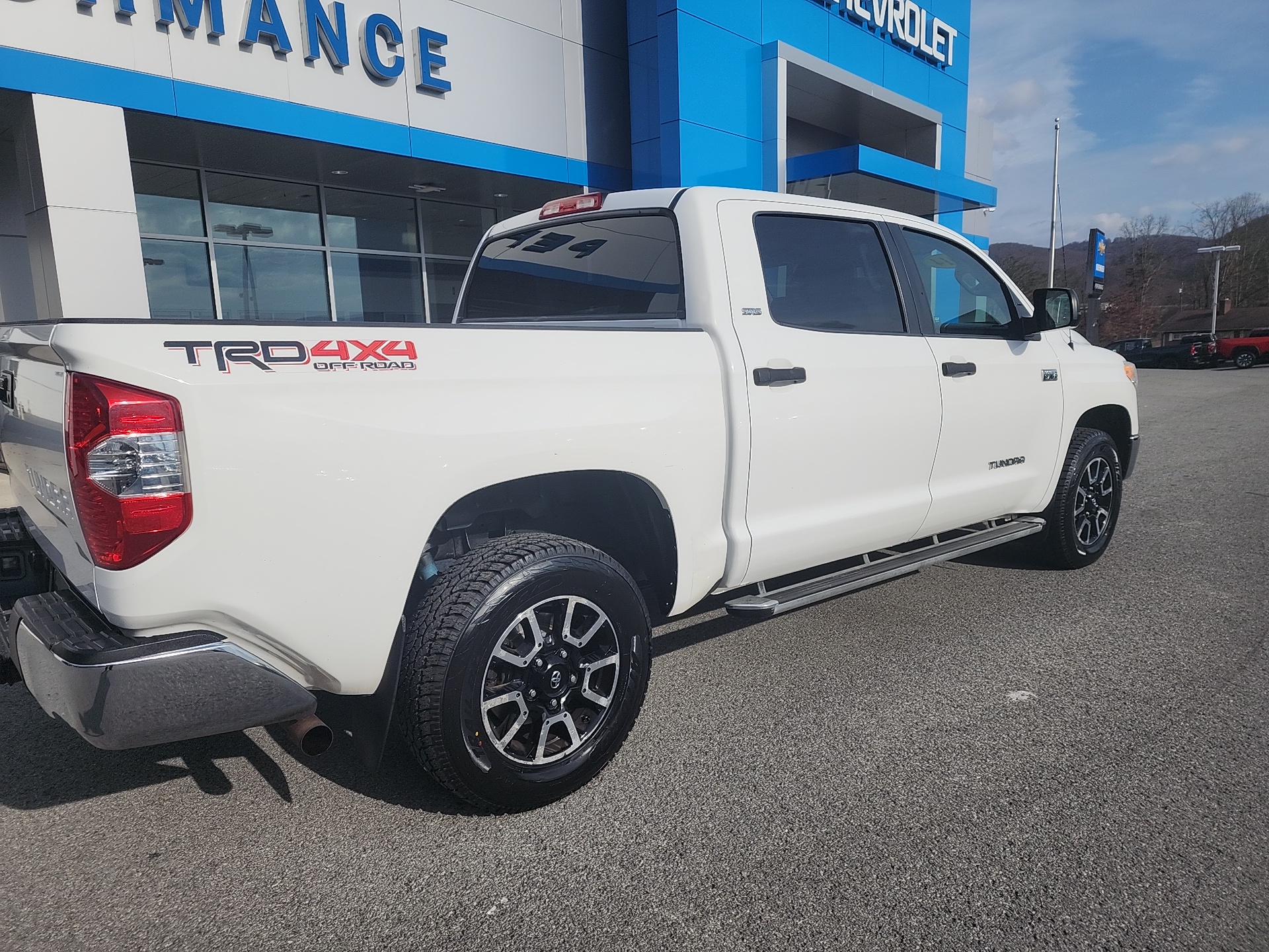 2014 Toyota Tundra SR5 3