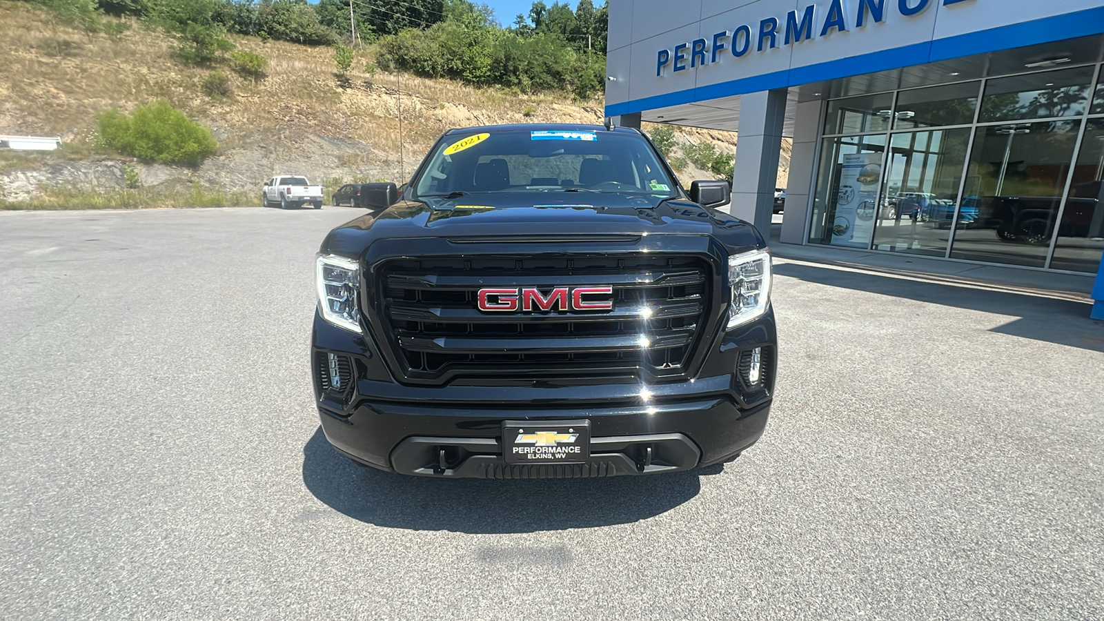 2021 GMC Sierra 1500 Elevation 2