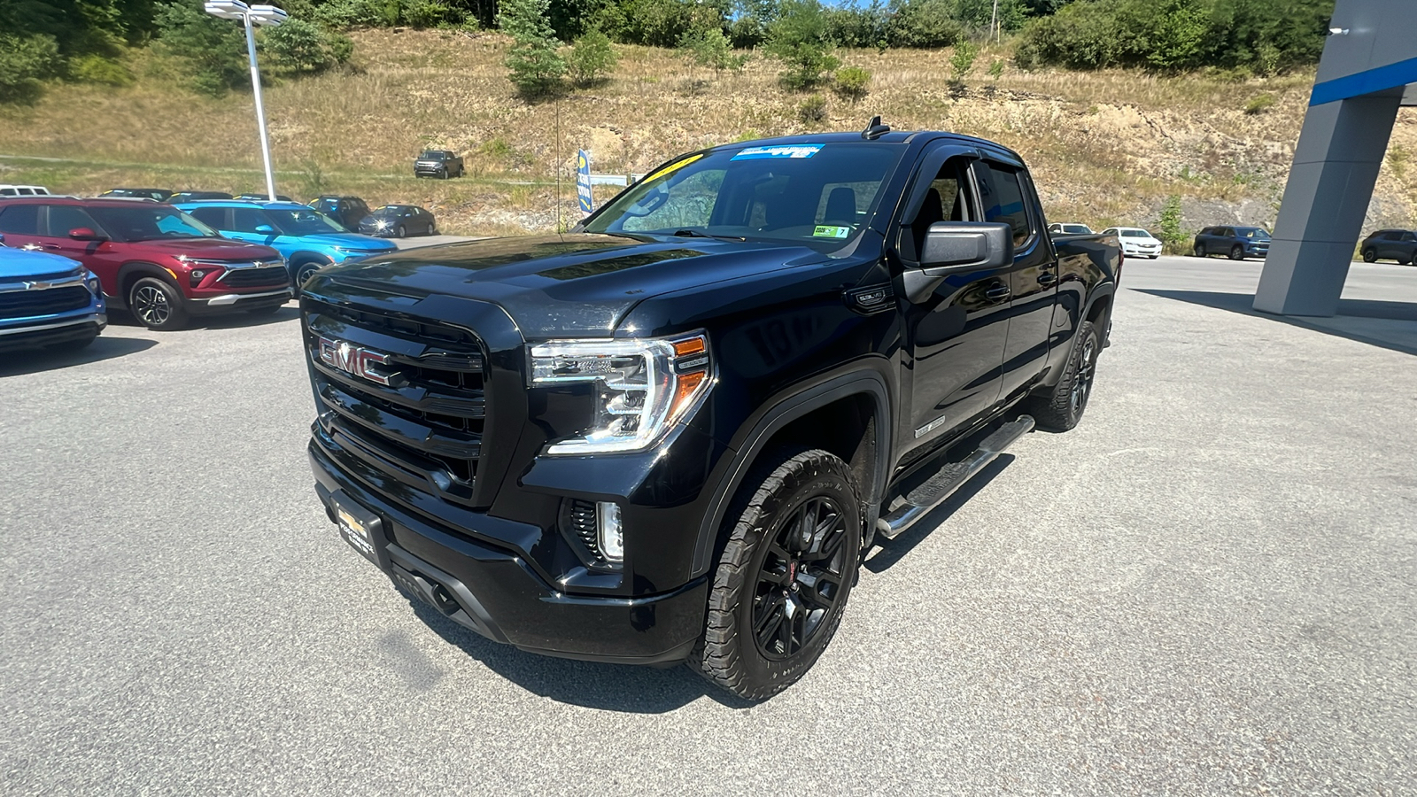 2021 GMC Sierra 1500 Elevation 3