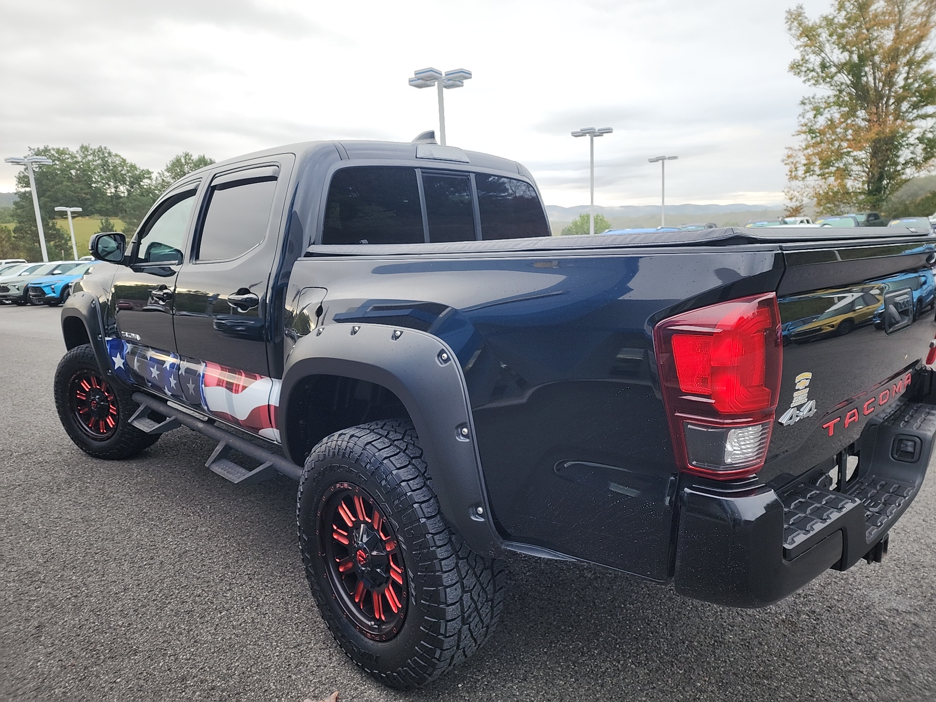 2022 Toyota Tacoma SR5 ( LIFTED) 6