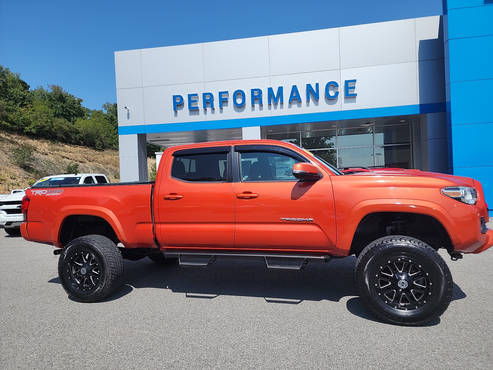 2017 Toyota Tacoma  2