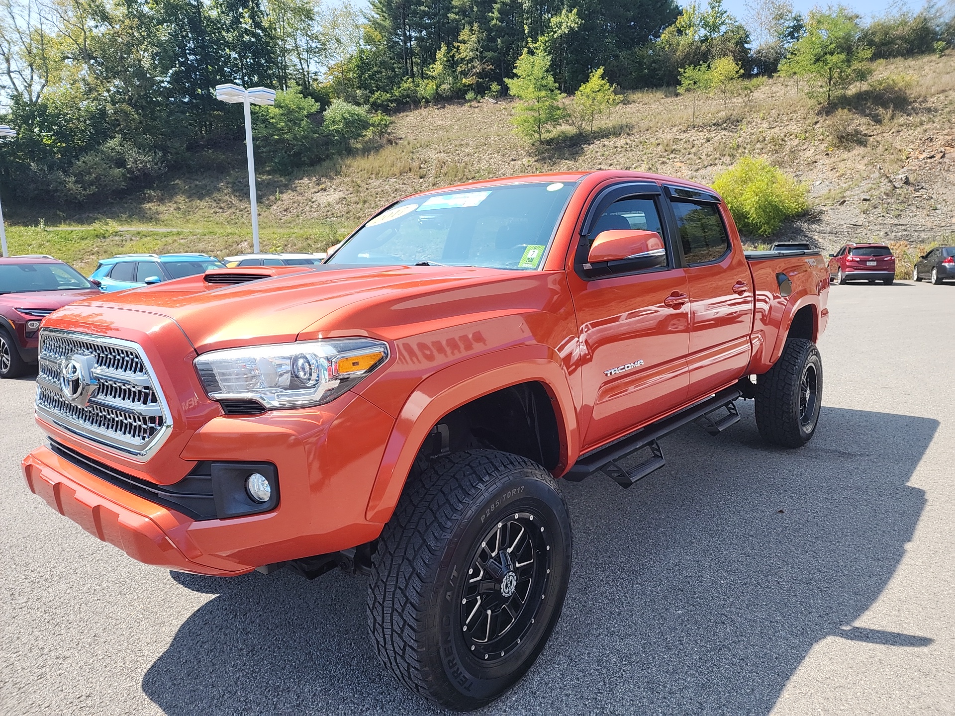 2017 Toyota Tacoma  7