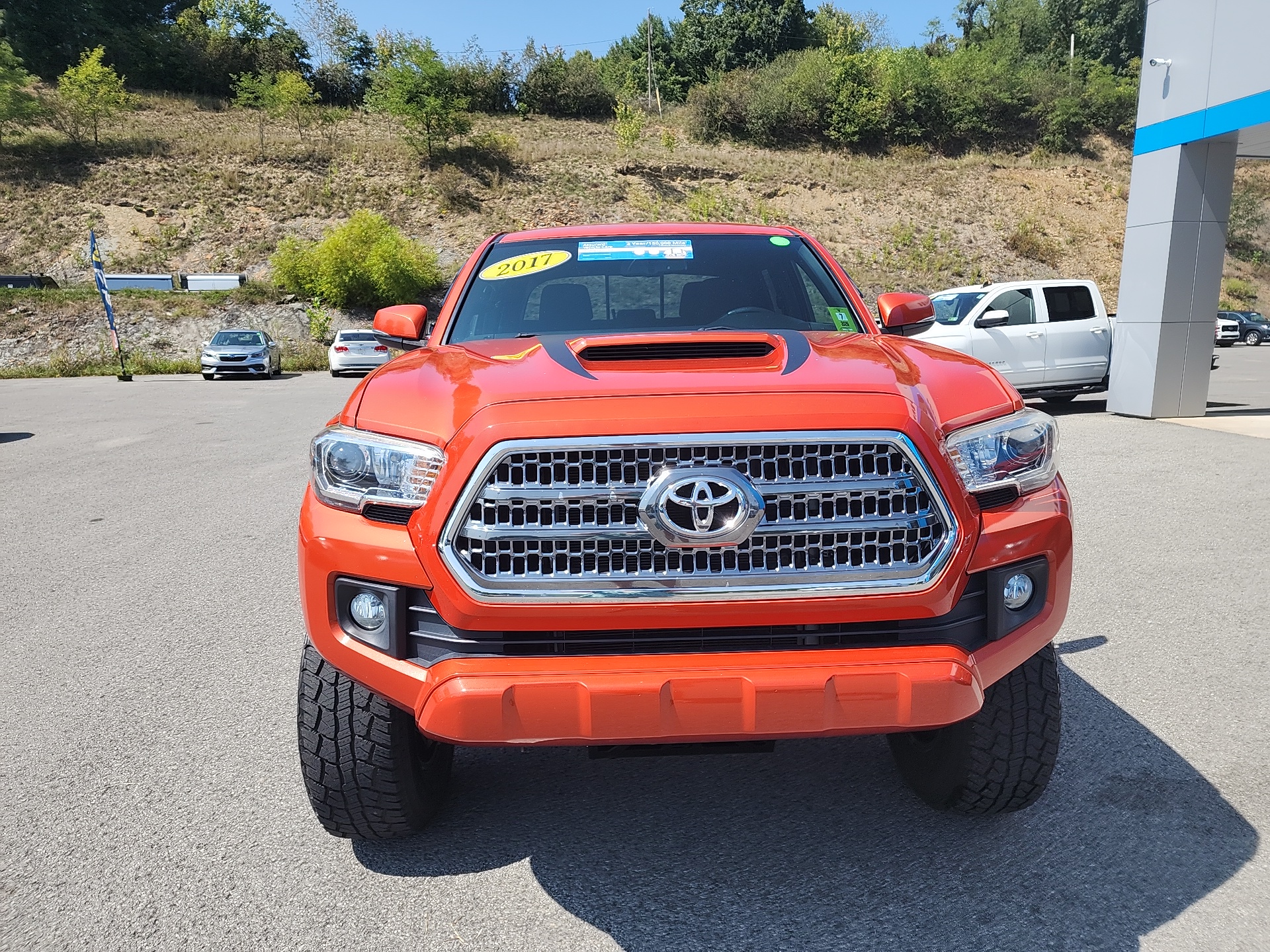 2017 Toyota Tacoma  8