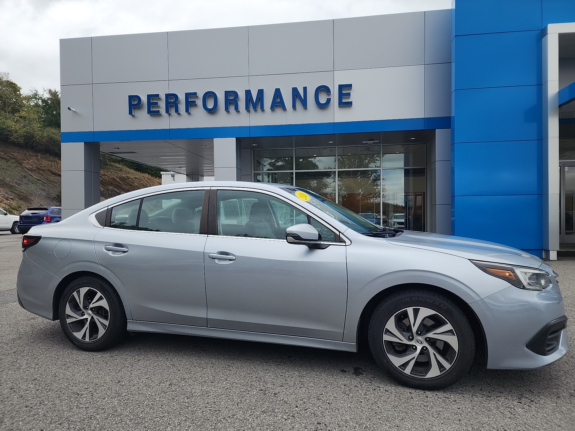 2020 Subaru Legacy Premium 2