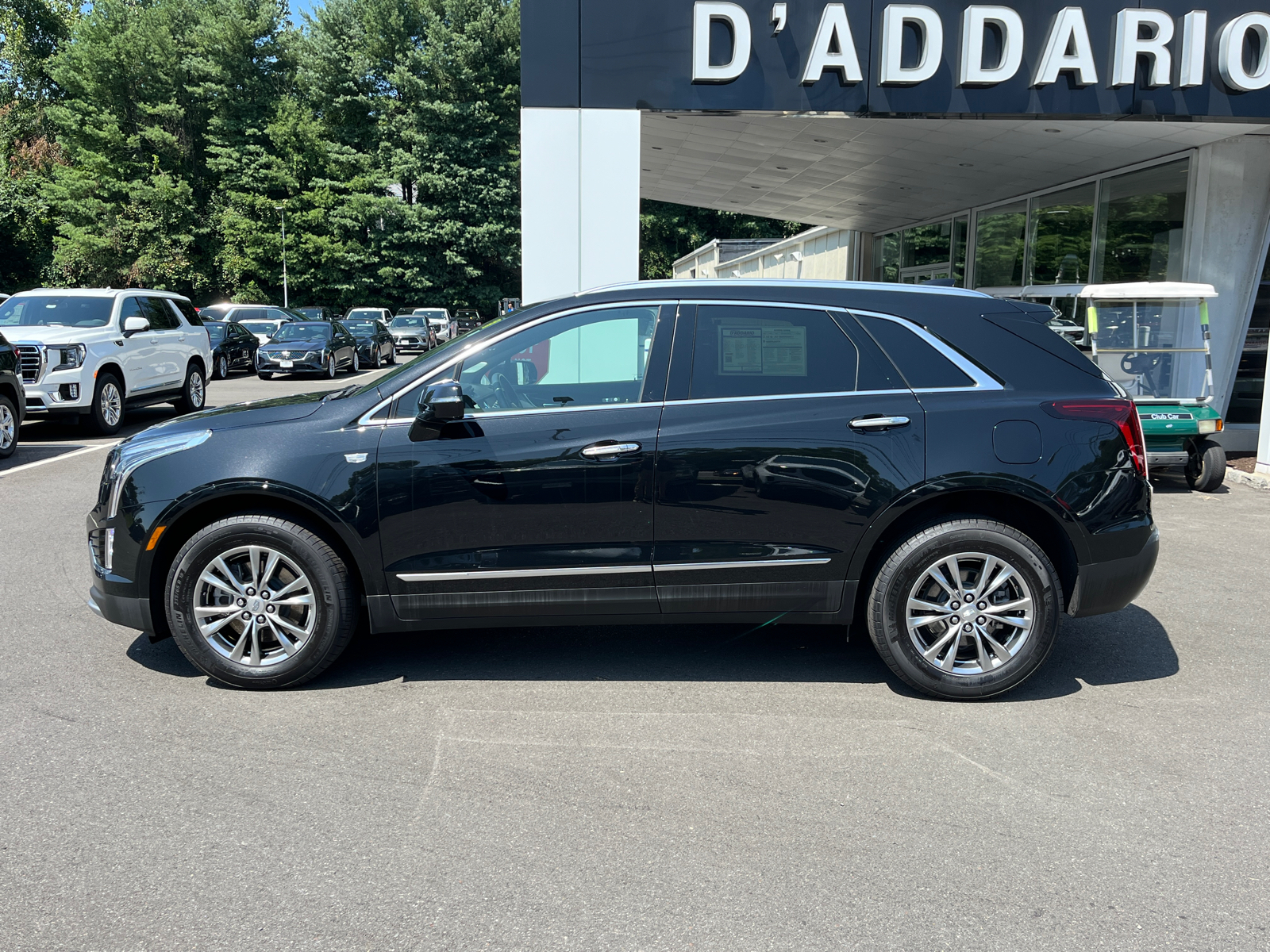 2023 Cadillac XT5 Premium Luxury 2