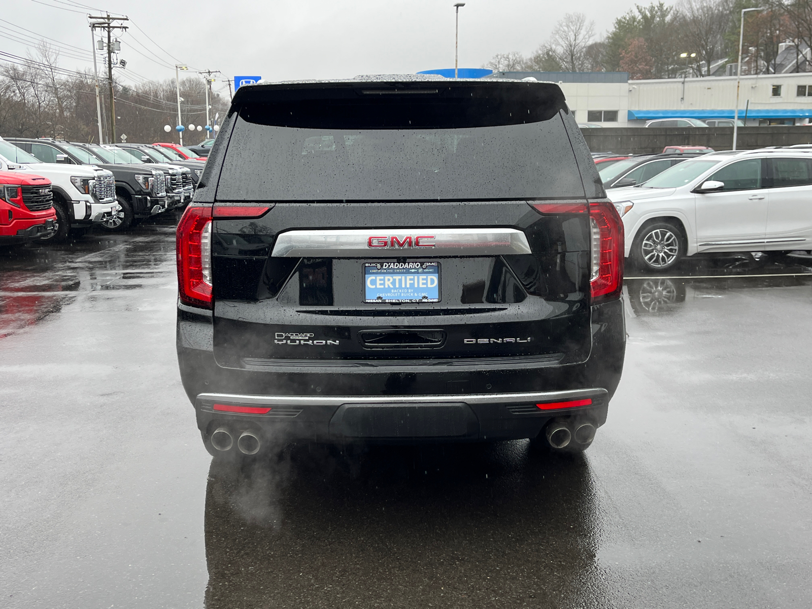 2022 GMC Yukon Denali 4